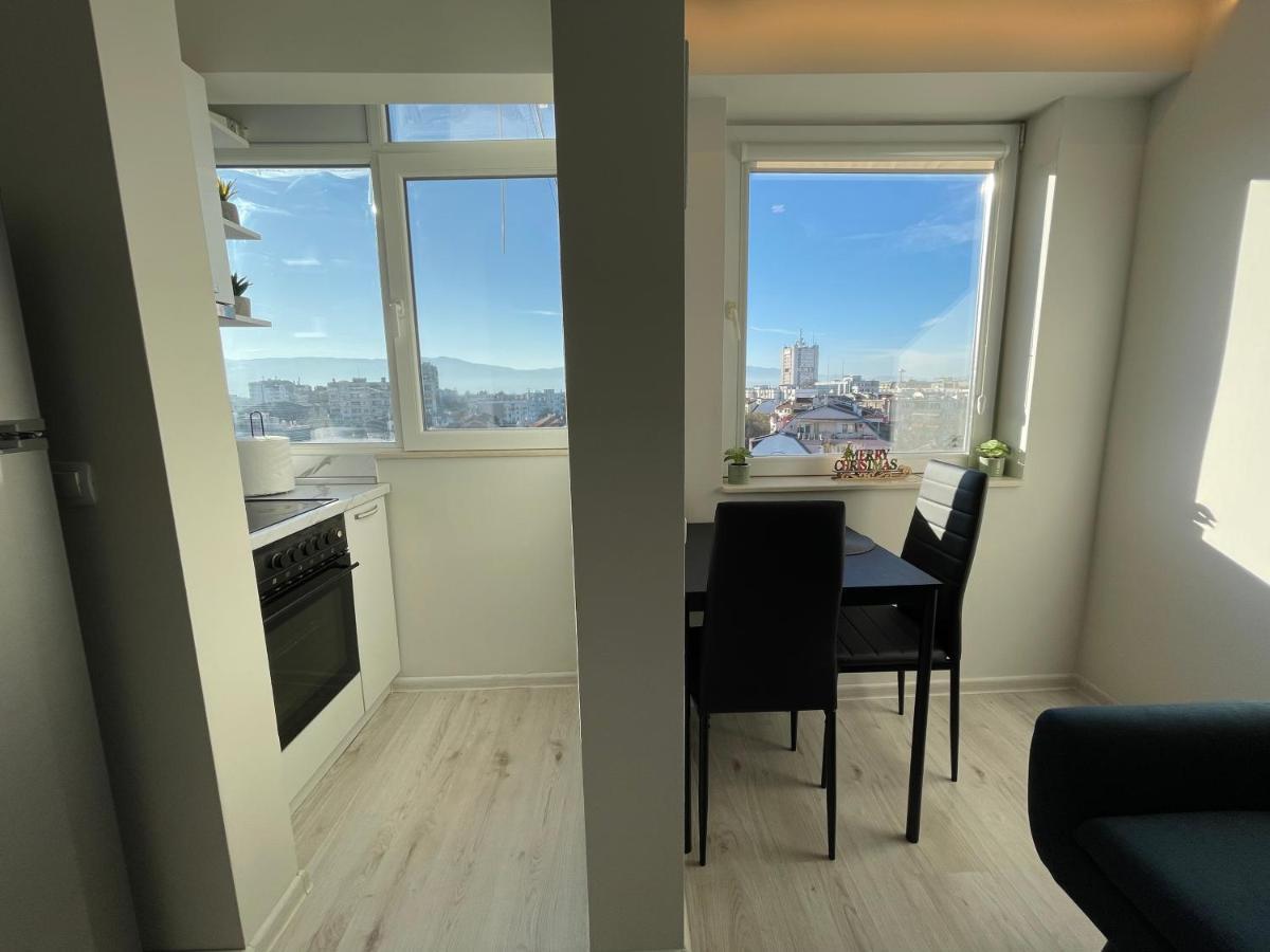 Amazing View Central 1 Bedroom Apartment Pazardsjik Eksteriør billede