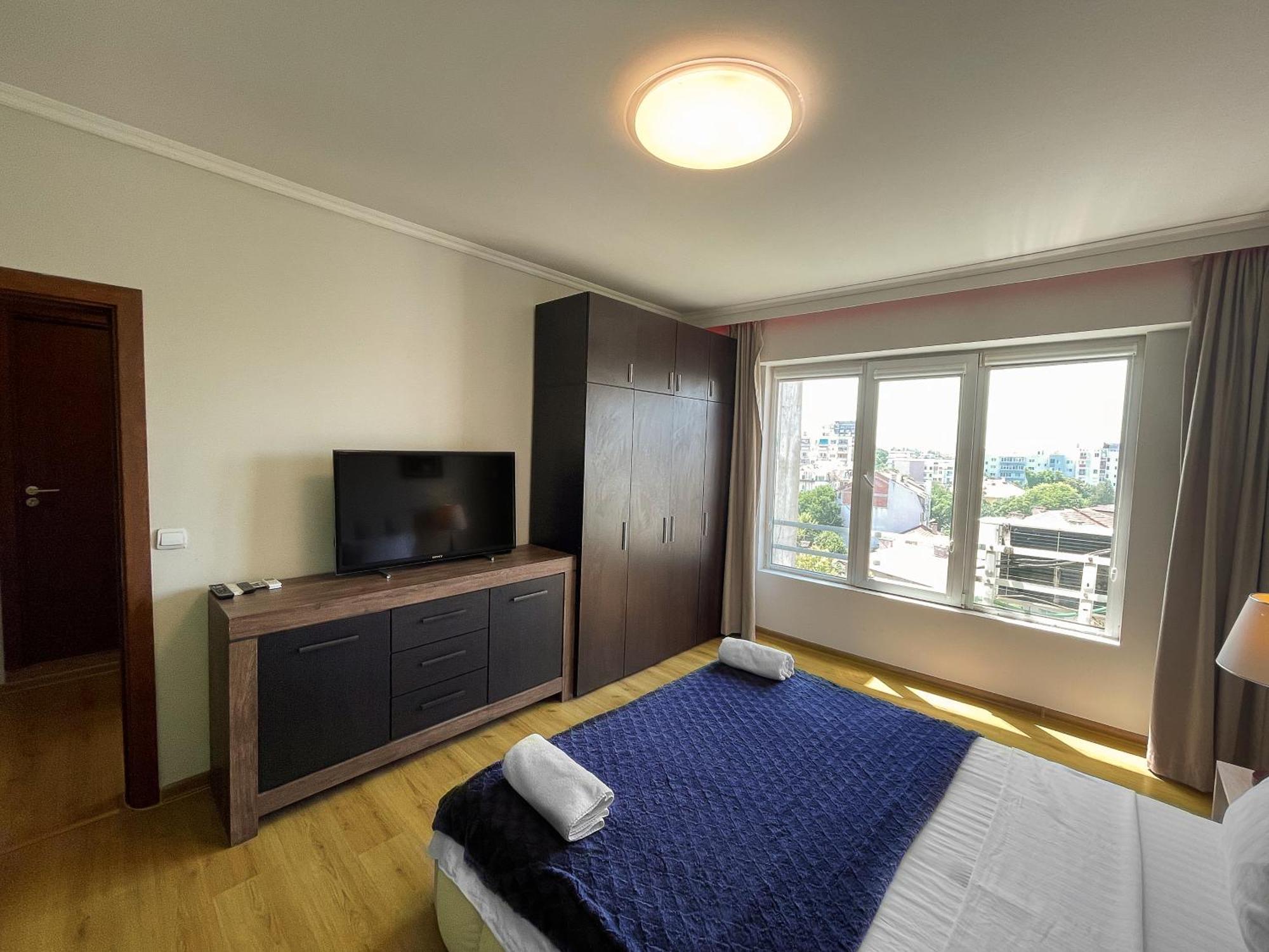 Amazing View Central 1 Bedroom Apartment Pazardsjik Eksteriør billede