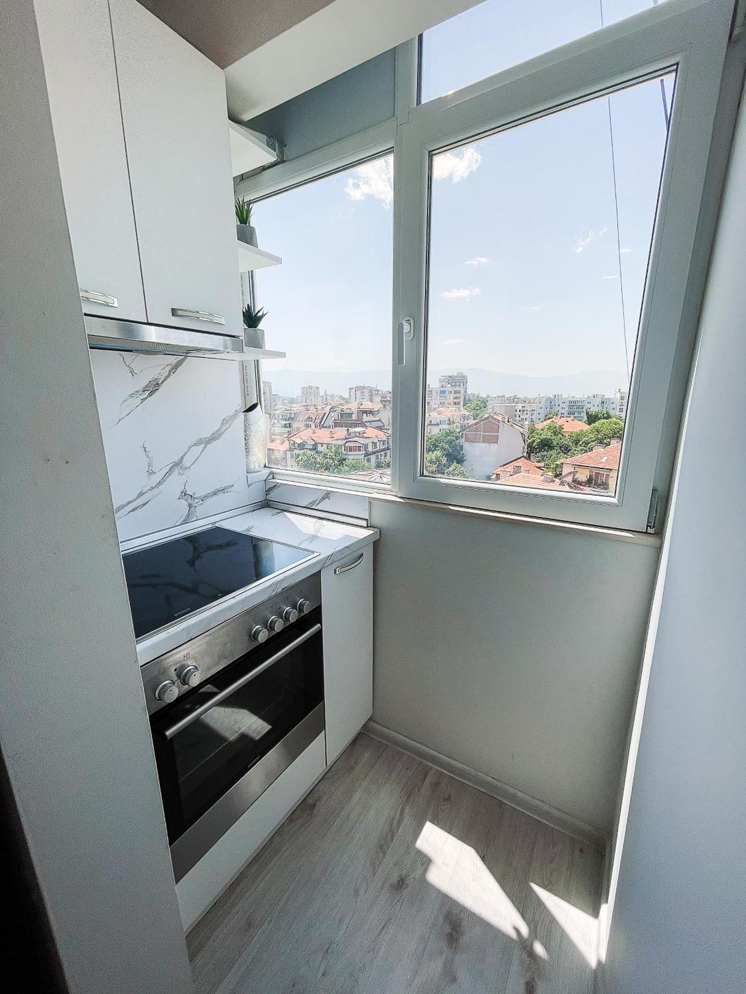 Amazing View Central 1 Bedroom Apartment Pazardsjik Eksteriør billede